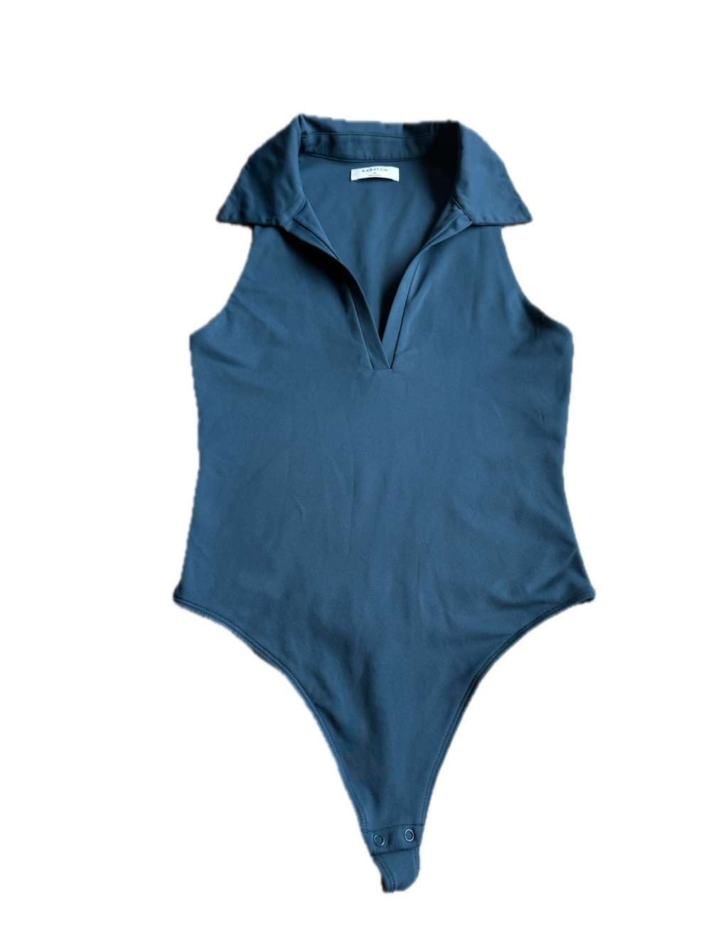 Aritzia Sleeveless V-Neck Meryl Bodysuit in Herbage Green - Picture 3 of 9